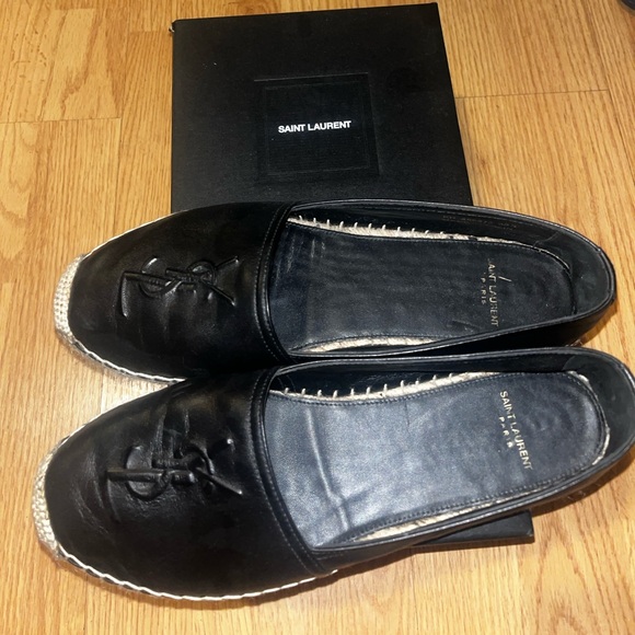 YSL Casandre Logo embossed leather Espardrilles - Picture 1 of 5